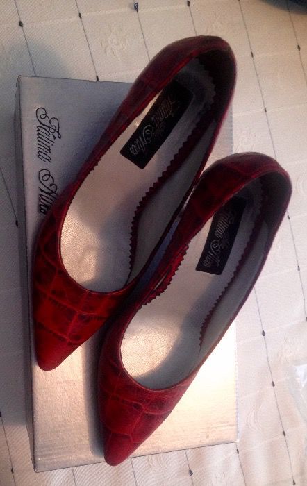 Sapatos Novos Atelier Fatima Alves Setúbal (São Julião, Nossa Senhora Da Anunciada E Santa Maria Da Graça) • OLX Portugal